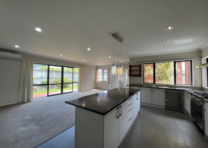  at 70 Te Huia Drive, Flagstaff, Hamilton