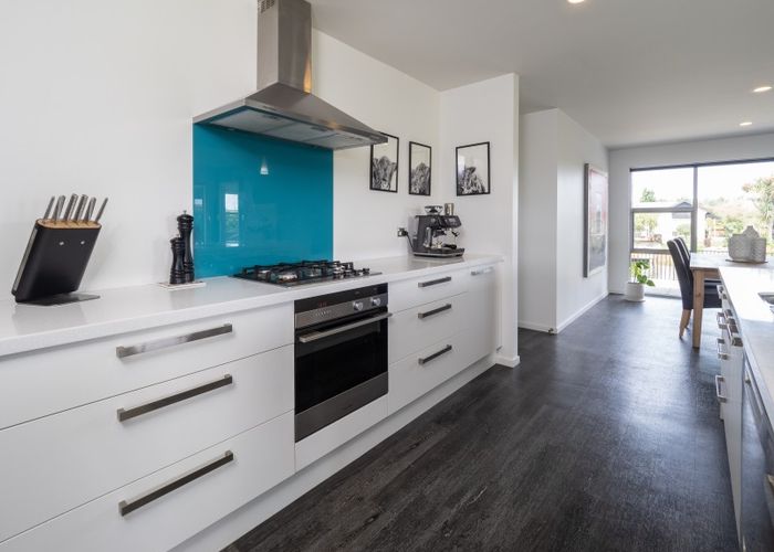 at 12 Torbay Avenue, Huntingdon, Ashburton