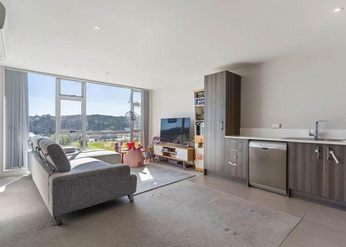  at 102/27 Don McKinnon Drive, Albany, Auckland