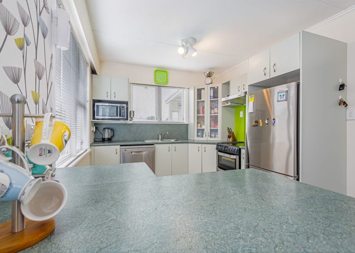  at 37 Sutherland Crescent, Westbrook, Palmerston North