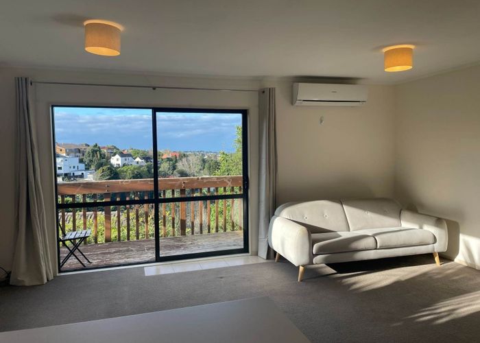  at 899A East Coast Road, Northcross, North Shore City, Auckland