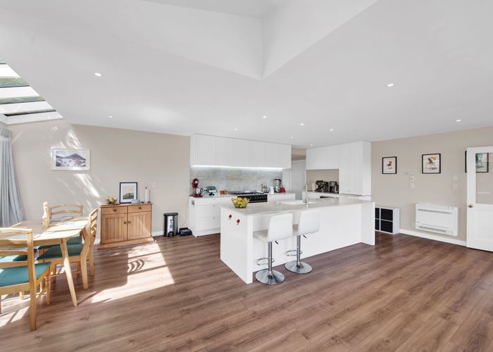  at 20 Lucknow Place, Cashmere, Christchurch City, Canterbury