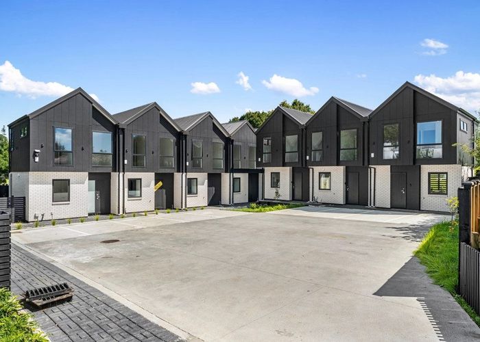  at 2/7 Cindy Place, Pakuranga, Manukau City, Auckland