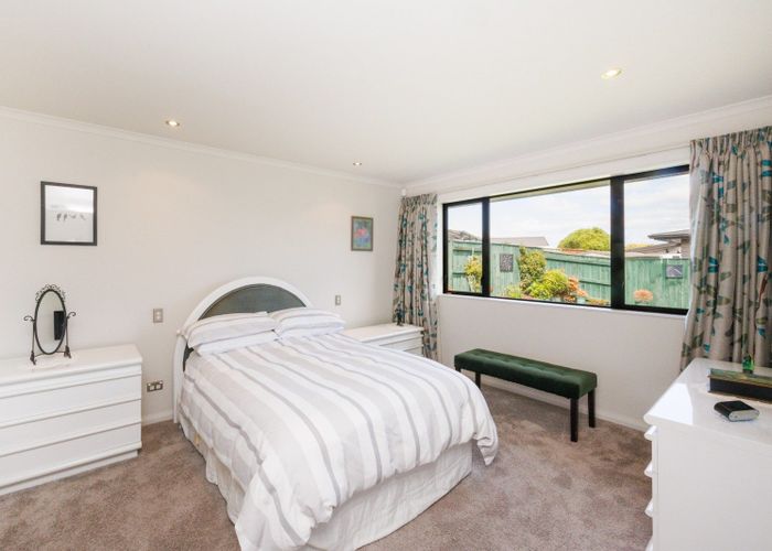  at 54 Rosalie Terrace, Kelvin Grove, Palmerston North, Manawatu / Whanganui