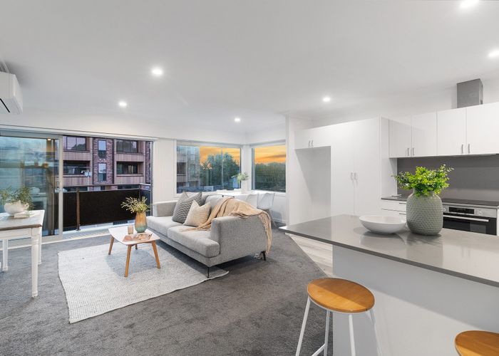  at 3/285 Point Chevalier Road, Point Chevalier, Auckland City, Auckland