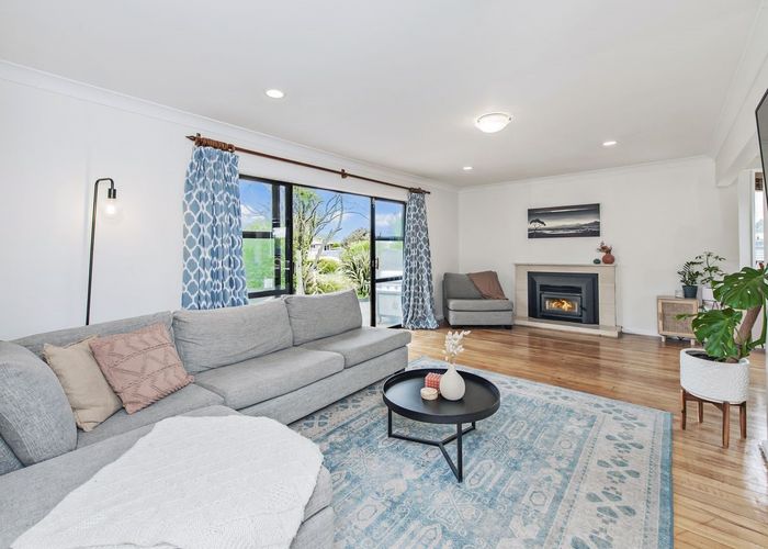  at 27 Boston Avenue, Hornby, Christchurch