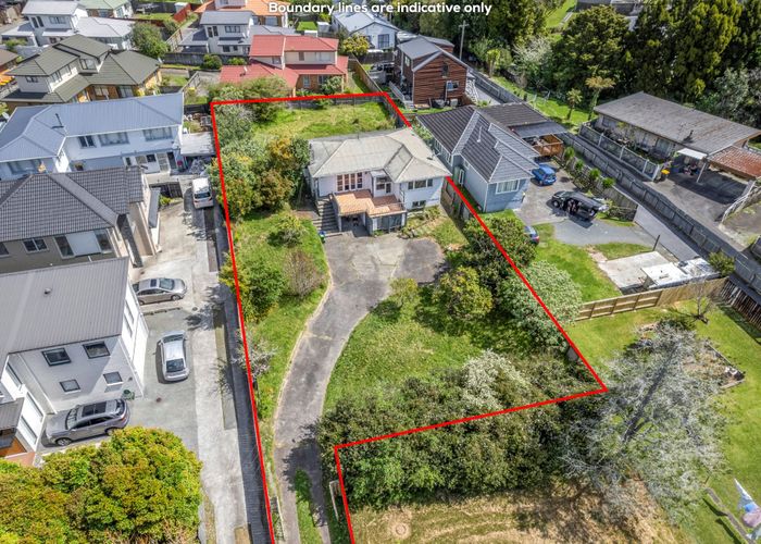  at 316 Swanson Road, Henderson, Auckland