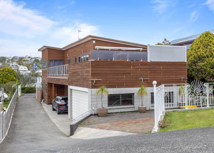  at 35A Masterton Road, Rothesay Bay, North Shore City, Auckland