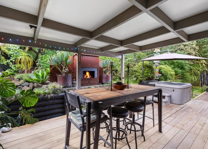  at 20 William Hadlow Place, Hatfields Beach, Rodney, Auckland