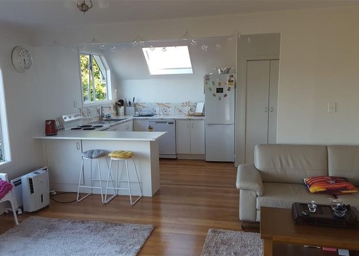  at 1/17 Aorangi Place, Birkenhead, North Shore City, Auckland