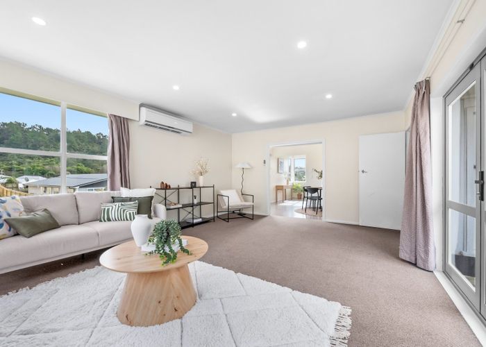  at 4 Thomson Grove, Stokes Valley, Lower Hutt, Wellington