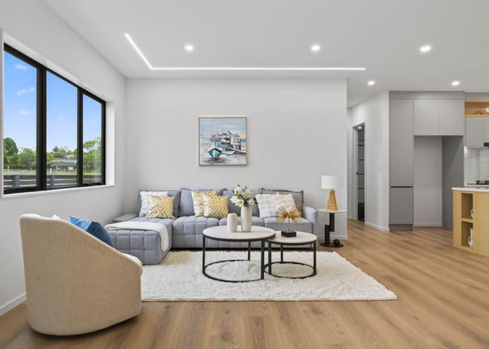  at 28  Putahi Crescent, Opaheke, Papakura, Auckland