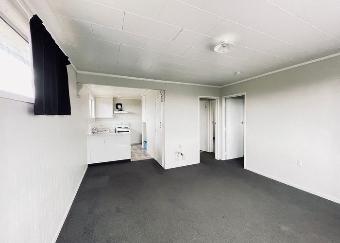  at 8 Anzac Parade, Hamilton City Central, Hamilton, Waikato