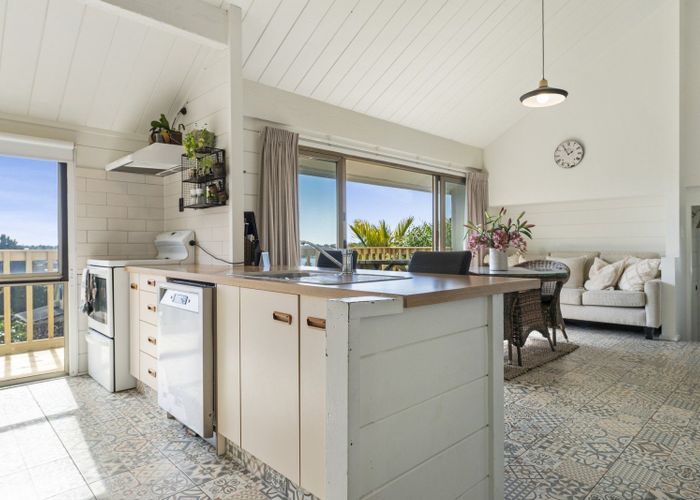  at 15 Victory Street, Welcome Bay, Tauranga