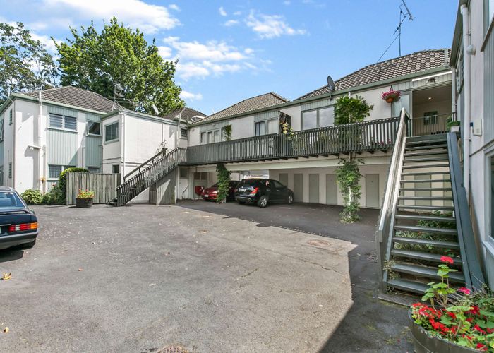  at 8/11 Owens Road, Epsom, Auckland