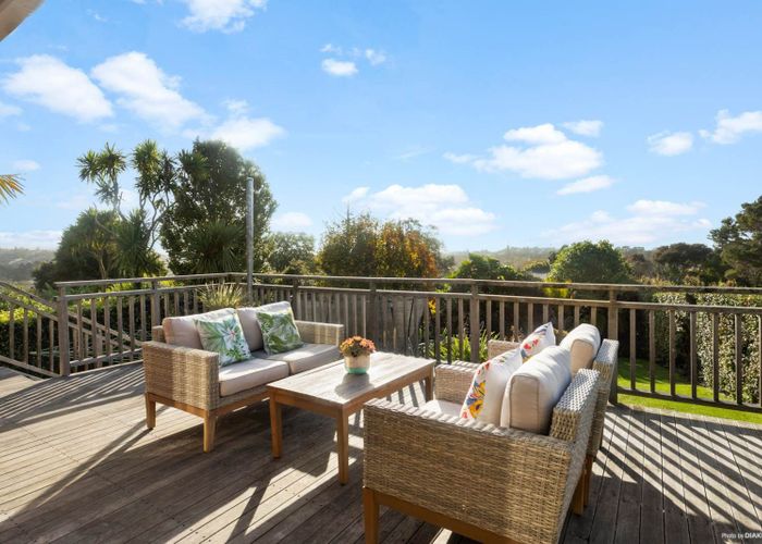  at 7 Highland Avenue, Titirangi, Waitakere City, Auckland