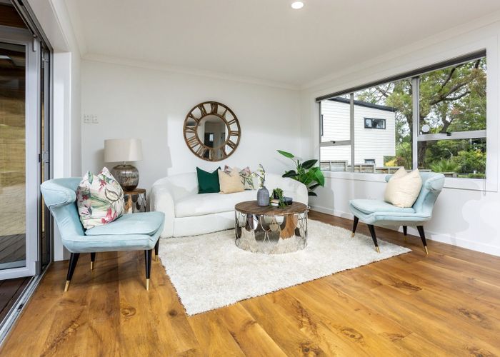  at 22 St Catherine Cres--Viewing--On Sat 10th May at 3:10-3:30pm, West Harbour, Waitakere City, Auckland