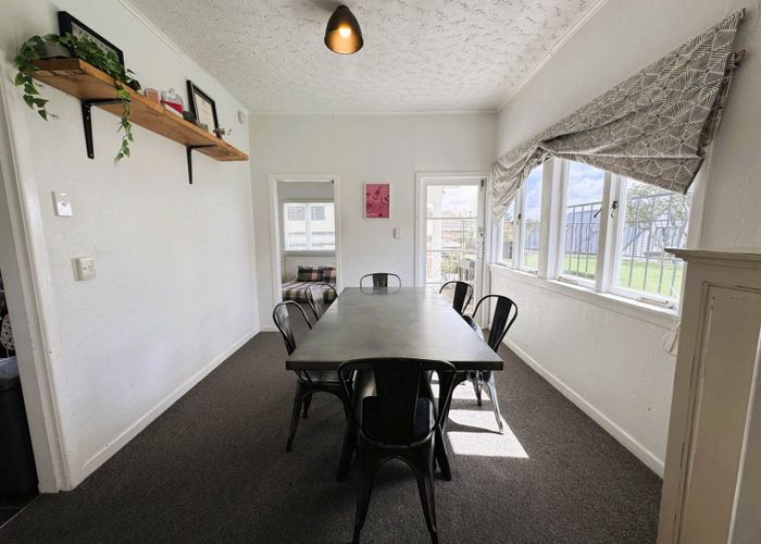  at 3/56 Te Atatu Road, Te Atatu South, Waitakere City, Auckland