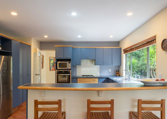  at 6 Gresford Place, Churton Park, Wellington