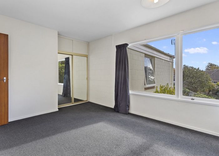  at 2/27 Rugby Street, Merivale, Christchurch City, Canterbury