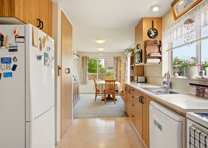  at 10 Islay Place, Woolston, Christchurch City, Canterbury