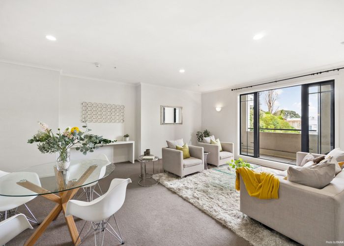  at AB/8 Farnham Street, Parnell, Auckland