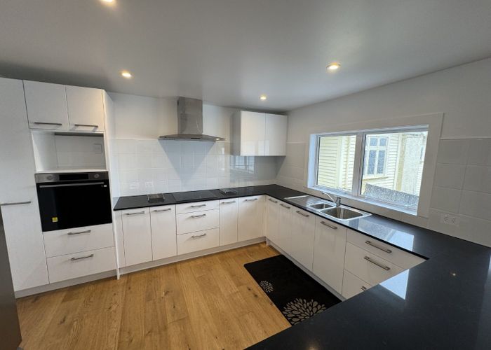  at 11A Waiteata Road, Kelburn, Wellington, Wellington