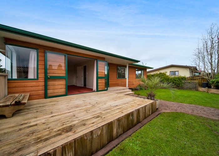  at 11 Ballantrae Place, Highlands Park, New Plymouth