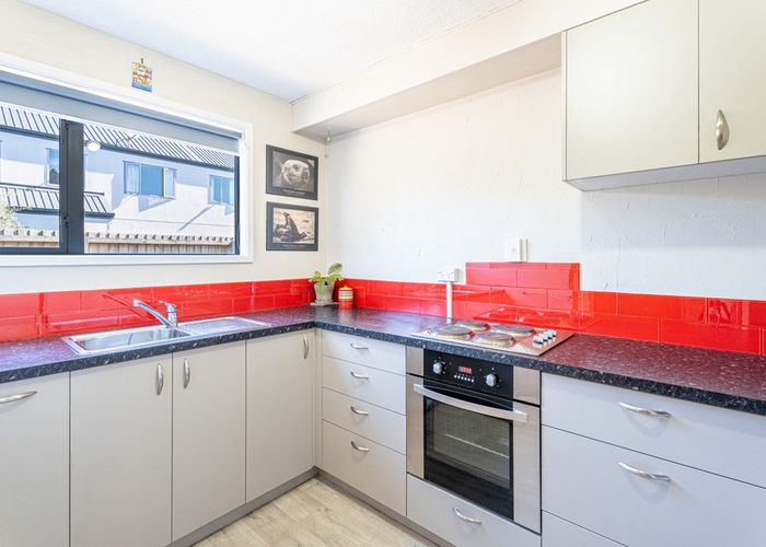  at 7/37 Geraldine Street, Edgeware, Christchurch