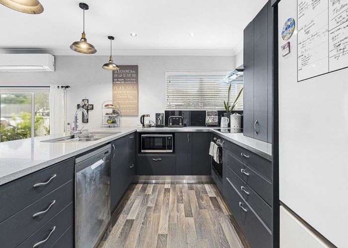  at 3 Jensen Place, Frankleigh Park, New Plymouth, Taranaki