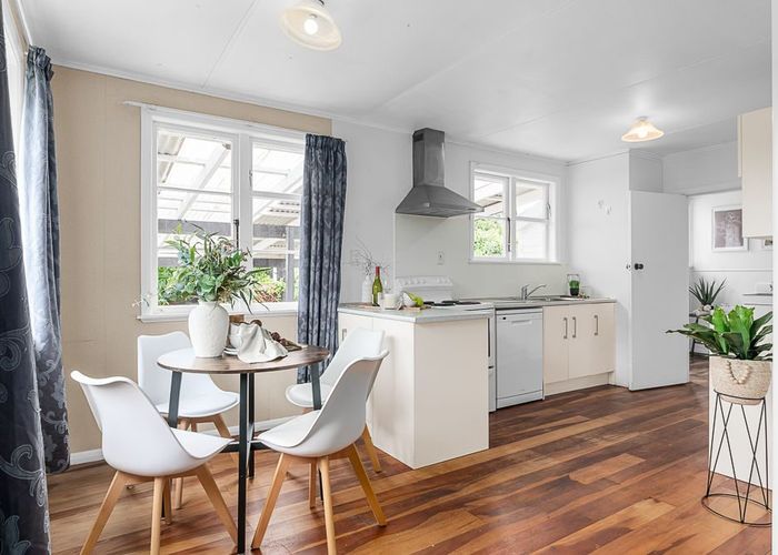  at 13 Nixon Street, Hamilton East, Hamilton, Waikato