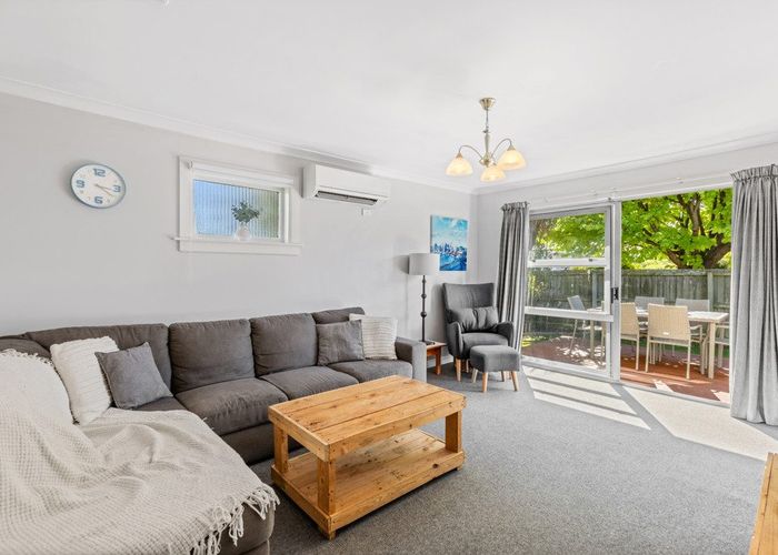  at 67 Coopers Road, Dallington, Christchurch