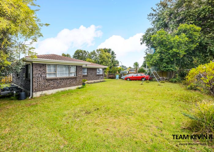  at 2 Redcrest Avenue, Red Hill, Papakura