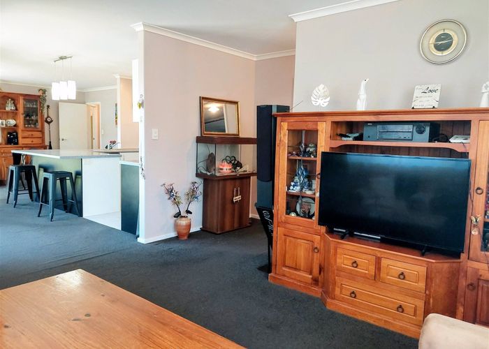  at 8 Muirfield Rise, Kamo, Whangarei, Northland