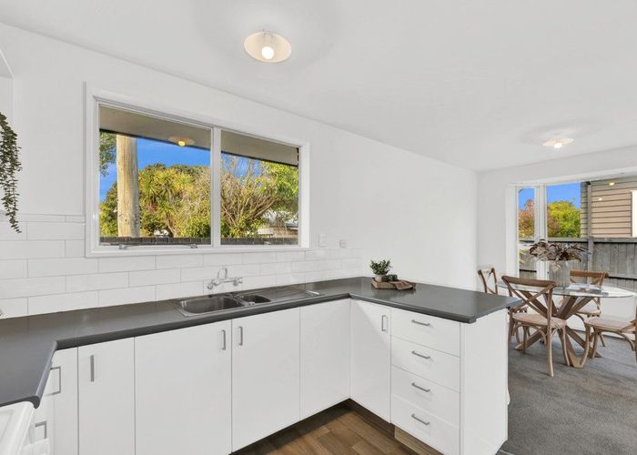  at 2/166 Rocking Horse Road, Southshore, Christchurch City, Canterbury