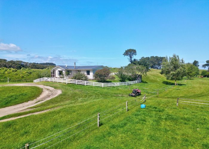  at 32 Westmere Road, Westmere, Whanganui