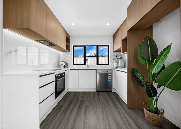  at Lot 4 / 107 Raglan Street, Mangere East, Manukau City, Auckland