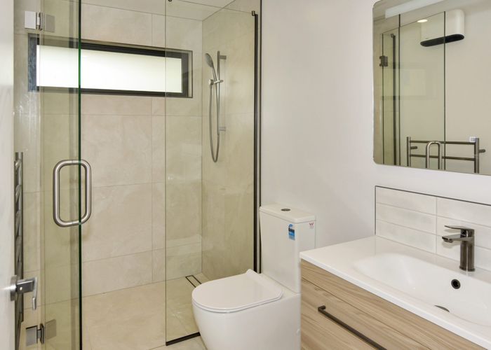  at 15B Delph Street, Avonhead, Christchurch City, Canterbury