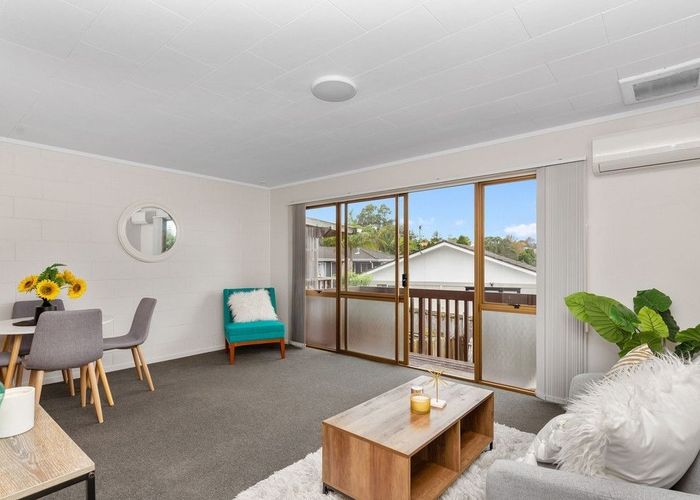  at 19A Kemp Road, Massey, Waitakere City, Auckland