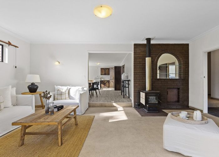  at 6 Austen Place, Leamington, Cambridge