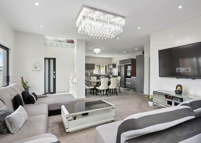  at 7 Mataki Way, Glen Eden, Waitakere City, Auckland