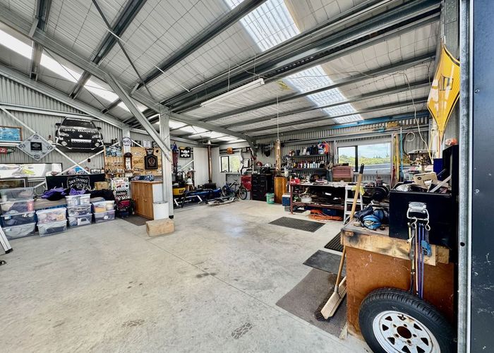  at 105 Beach Road, Awamoa, Oamaru