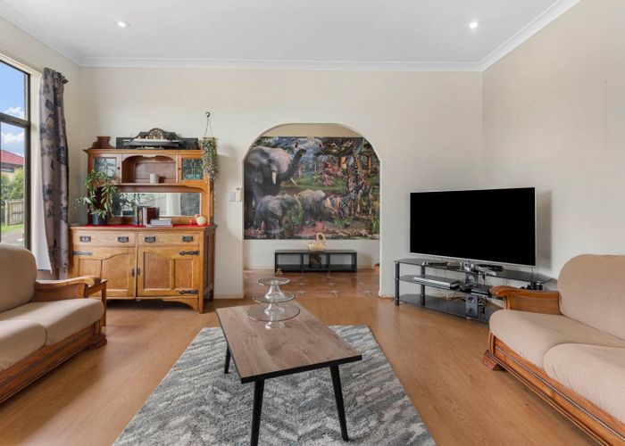  at 11 Ballydonegan Rise, East Tamaki, Manukau City, Auckland