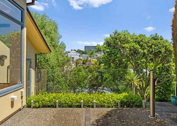  at 86a Bassett Road, Remuera, Auckland City, Auckland