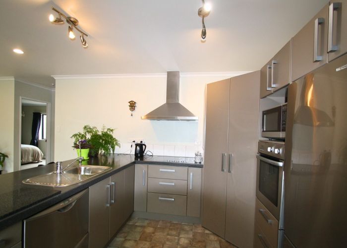  at 9B Simons Street, Moturoa, New Plymouth, Taranaki