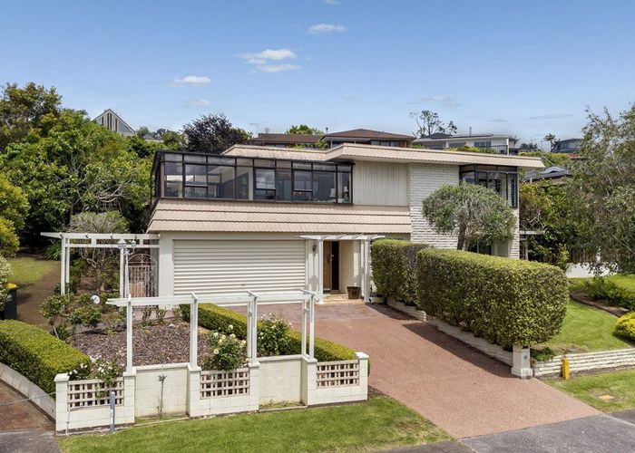  at 31 Castleton Drive, Mellons Bay, Manukau City, Auckland