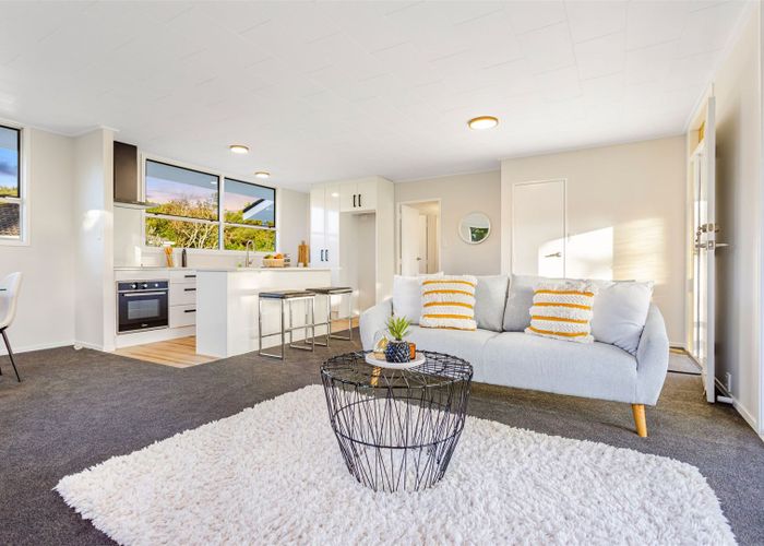  at 7 Serwayne Place, Sunnyvale, Auckland