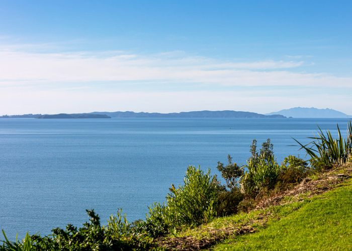  at 90 Ardern Avenue, Stanmore Bay, Whangaparāoa