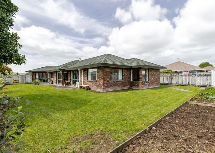  at 11 Clearview Drive, Milson, Palmerston North, Manawatu / Whanganui