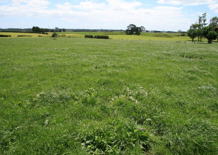  at 701 Richmond Road, Lepperton, New Plymouth, Taranaki